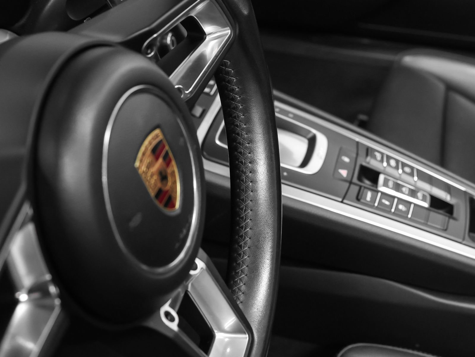 Certified 2017 Porsche 911 Carrera RWD image 32