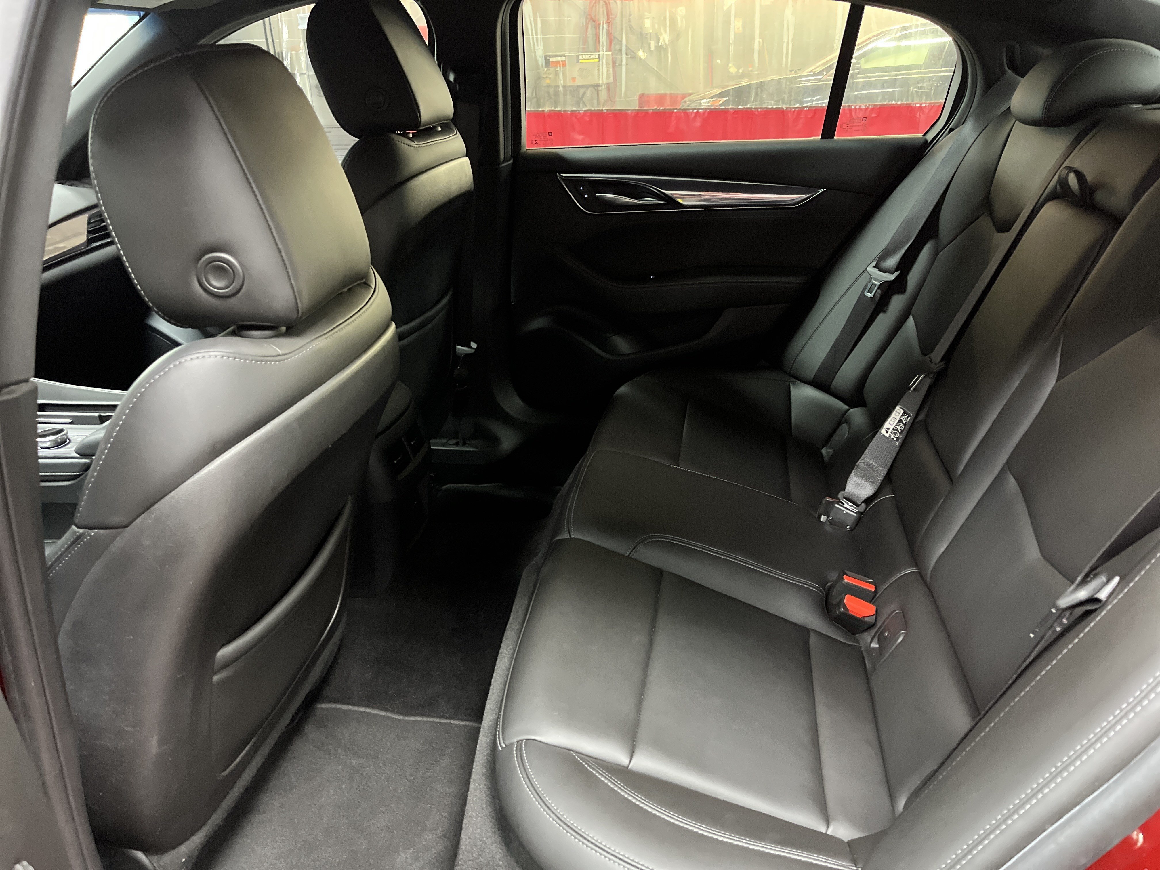 Used 2020 Cadillac CT5 Luxury w/ Cold Weather Package RWD image 29