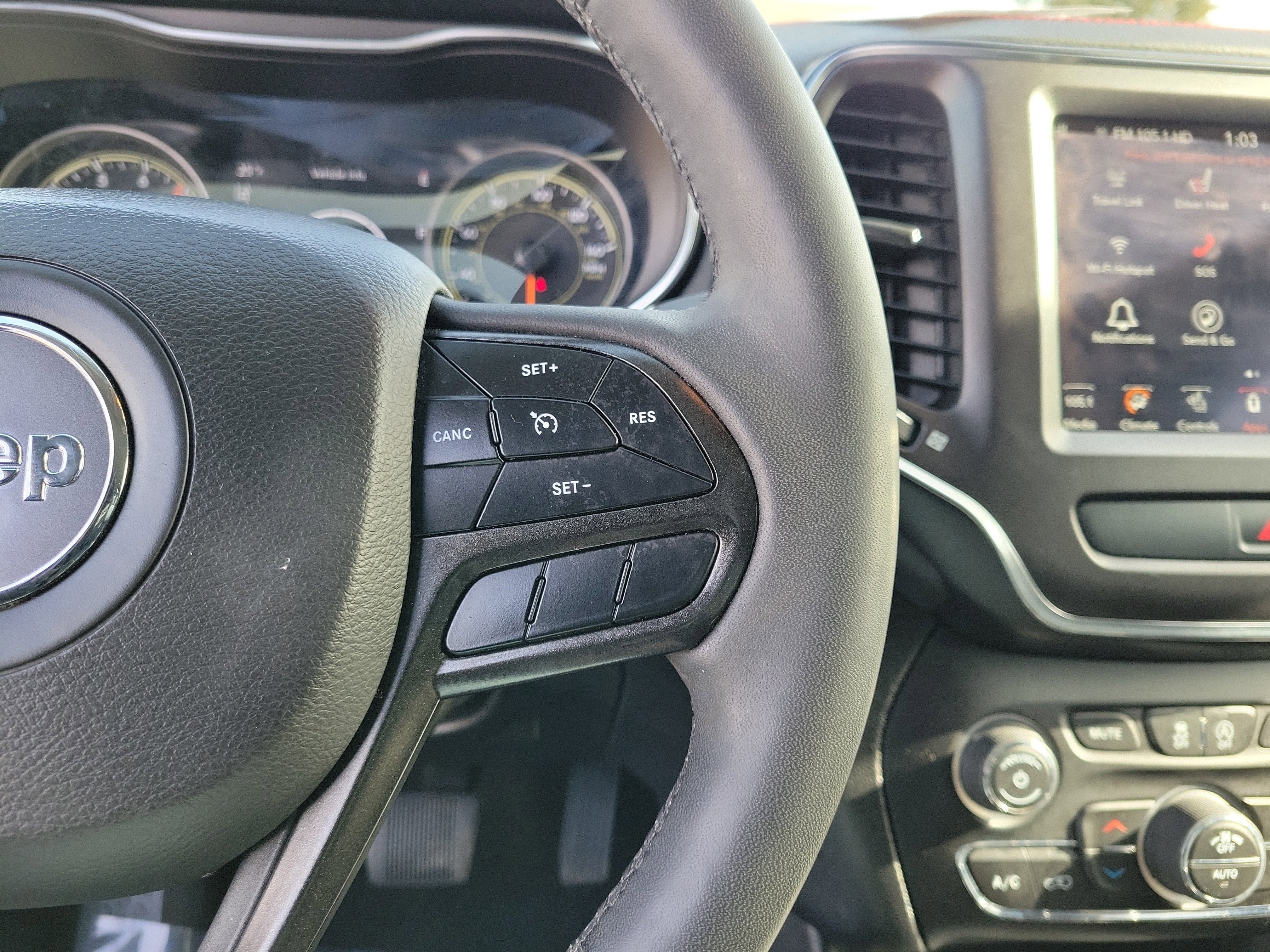 Used 2022 Jeep Cherokee Trailhawk w/ Sun, Sound & Nav Group image 23