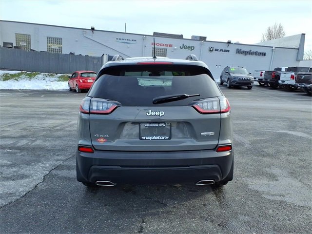 Certified 2022 Jeep Cherokee Latitude Lux image 6