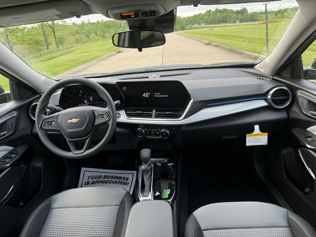 New 2026 Chevrolet Trax LT w/ Driver Confidence Package FWD image 17