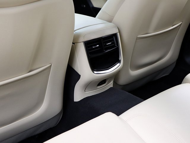 Used 2019 Cadillac CTS Luxury image 13