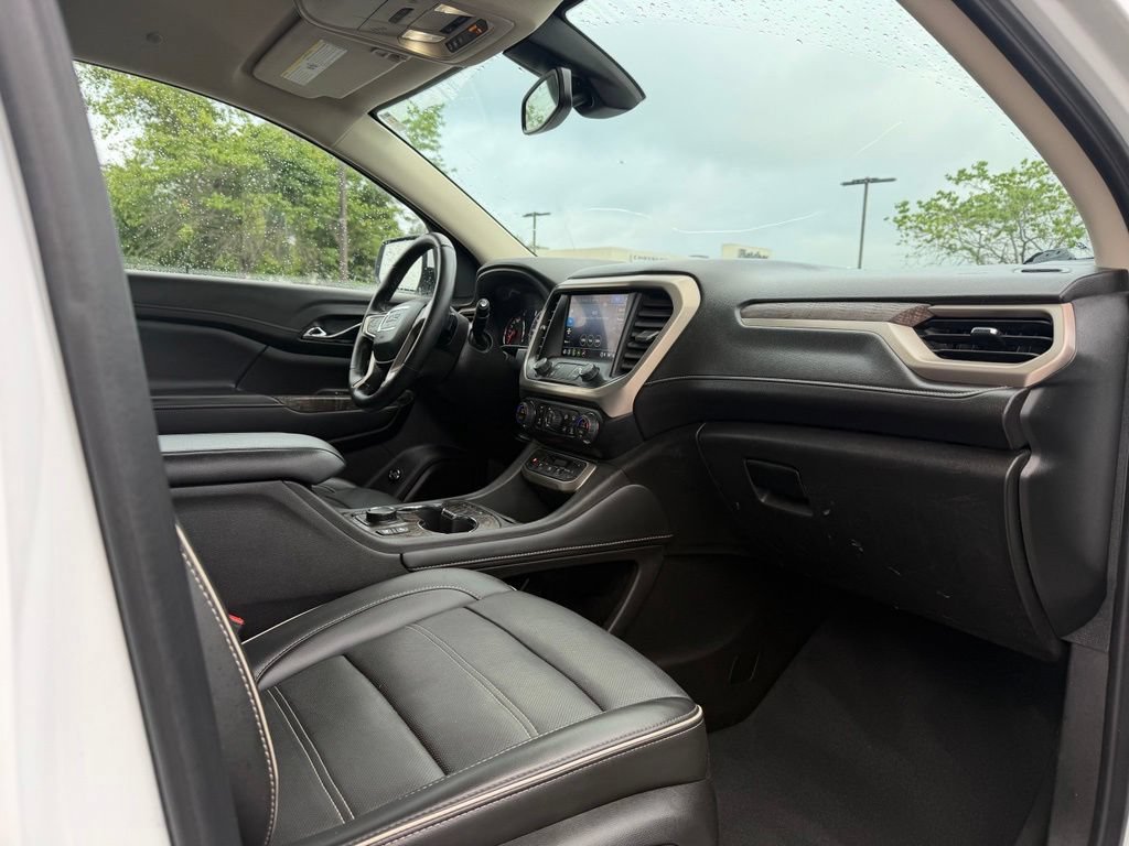 Used 2023 GMC Acadia Denali FWD image 31