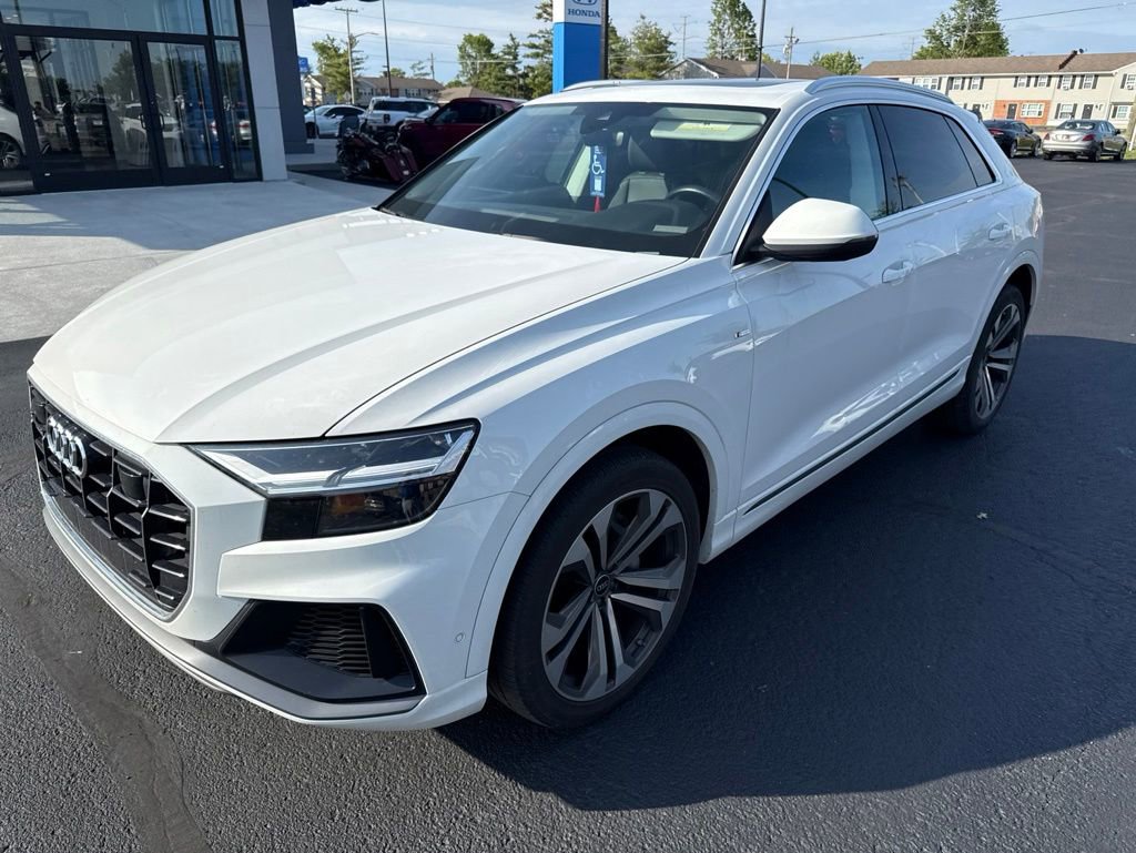 Used 2022 Audi Q8 Premium Plus w/ Premium Plus Package AWD/4WD image 7