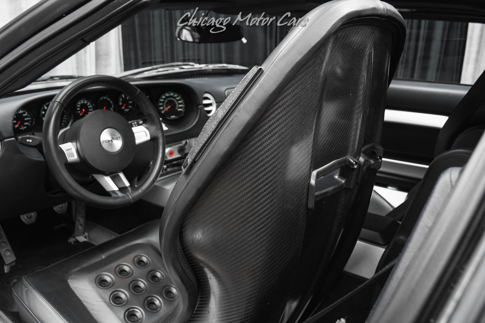 Used 2006 Ford GT image 19