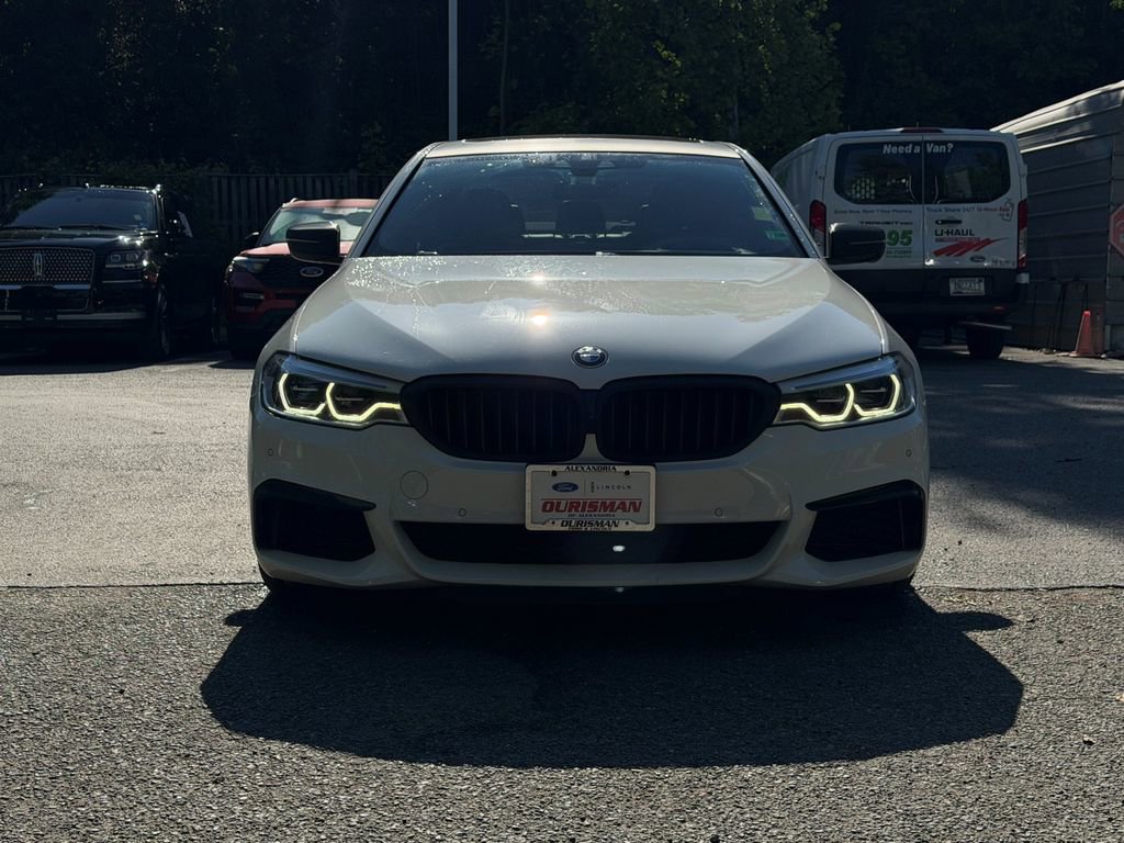 Used 2018 BMW M550i xDrive AWD/4WD image 3