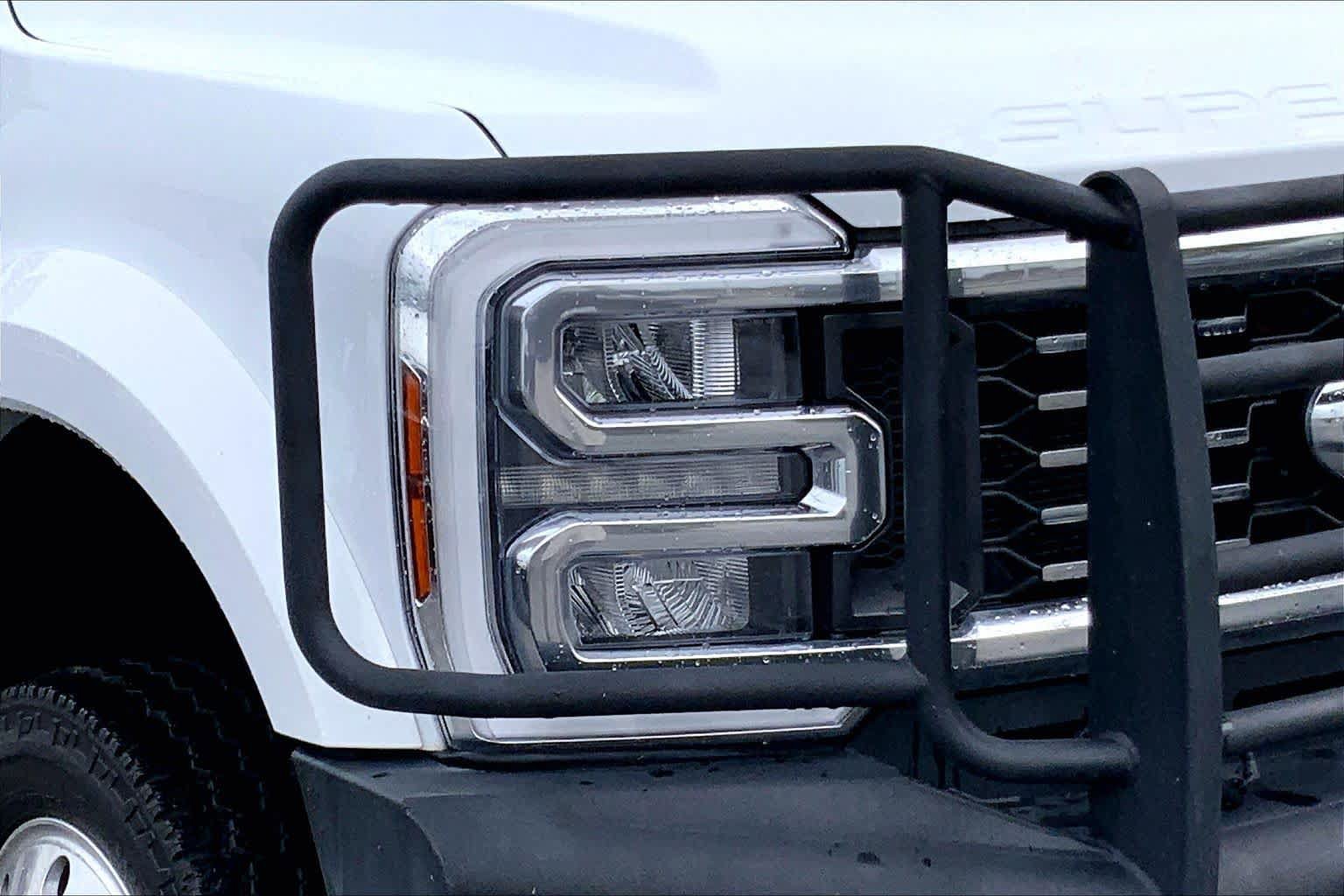 Used 2024 Ford F450 King Ranch w/ FX4 Off-Road Package AWD/4WD image 25