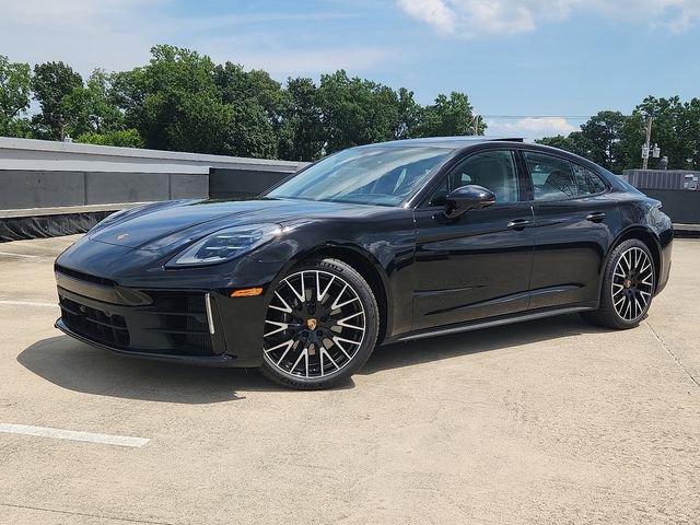 New 2025 Porsche Panamera 4 image 1