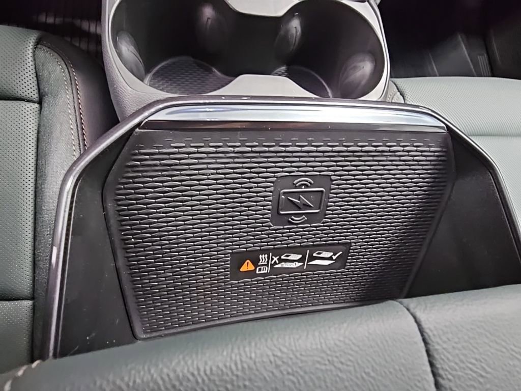 New 2026 GMC Terrain AT4 w/ Convenience Package III image 21