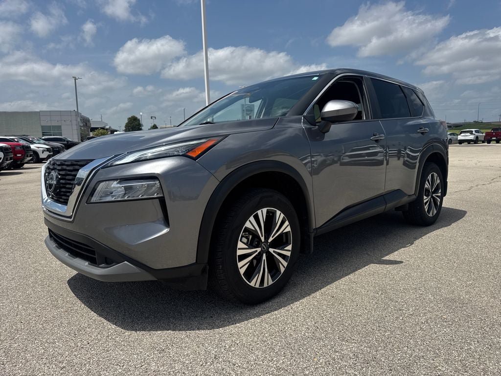 Used 2023 Nissan Rogue SV FWD video 2