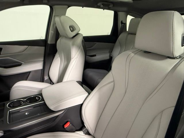 Used 2025 Acura MDX w/ Technology Package image 32