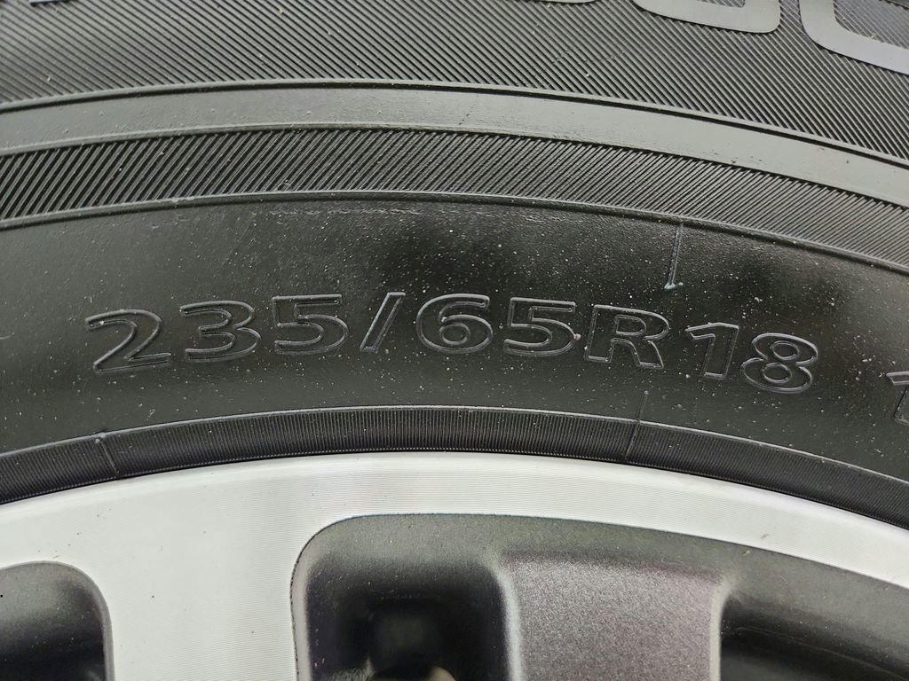 Used 2018 INFINITI QX60 FWD w/ Premium Plus Package image 39