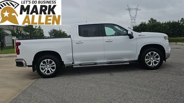 Used 2024 Chevrolet Silverado 1500 LTZ AWD/4WD image 9