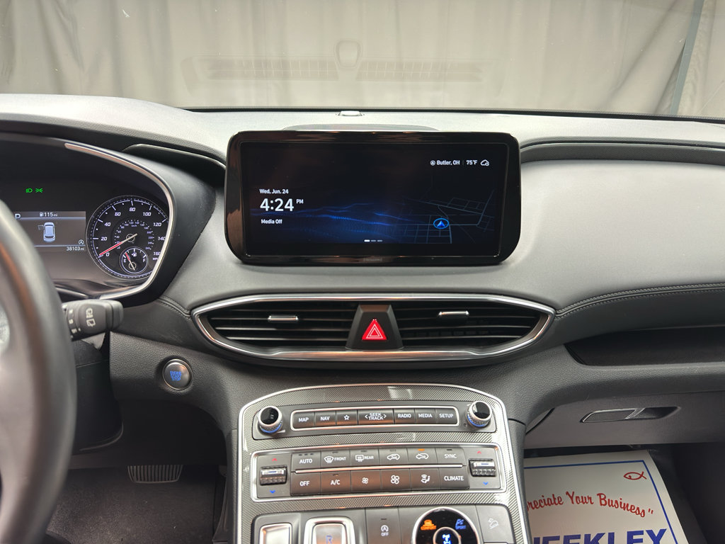 Used 2023 Hyundai Santa Fe SEL AWD/4WD image 12