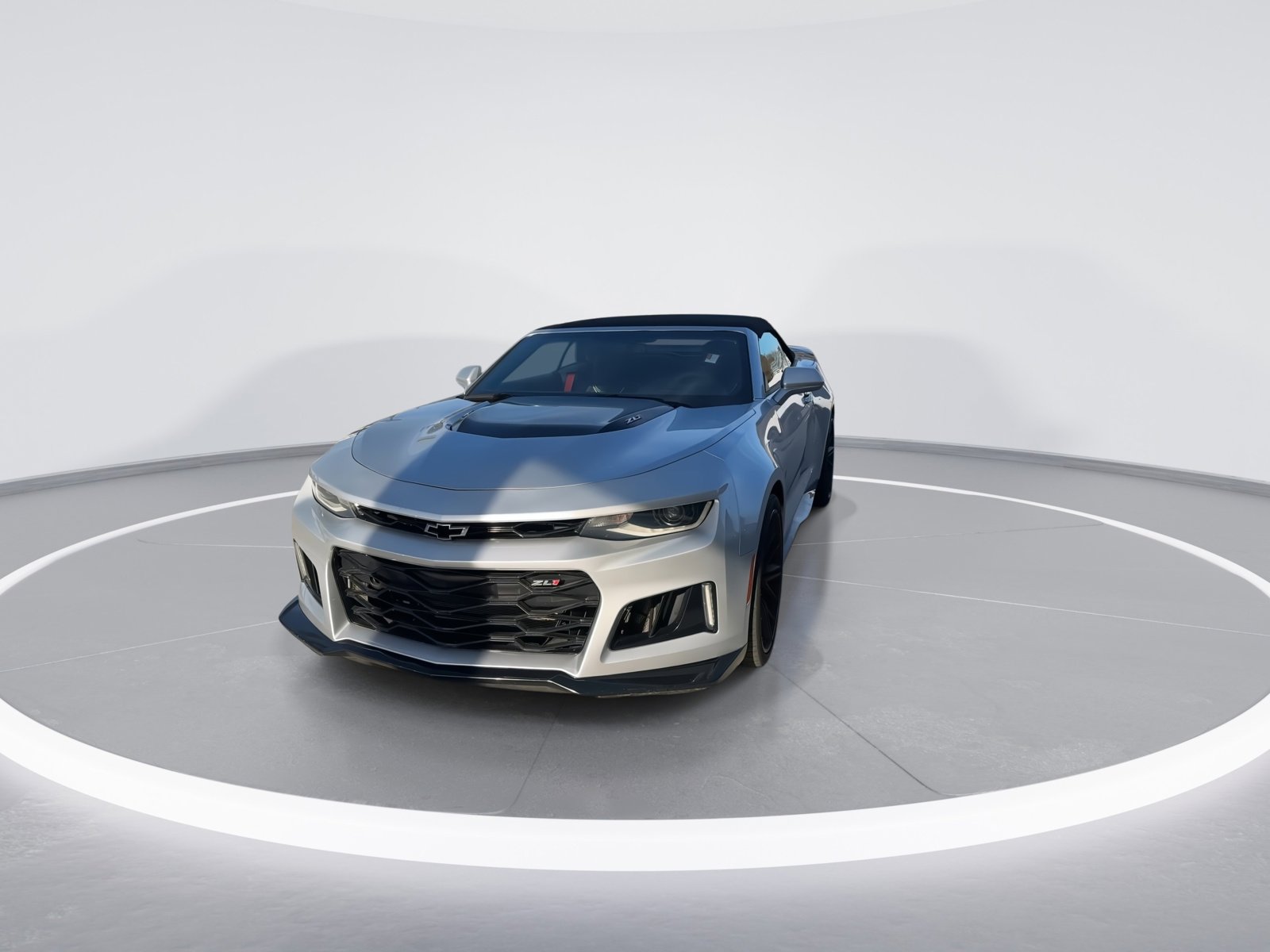 Used 2017 Chevrolet Camaro ZL1 image 3