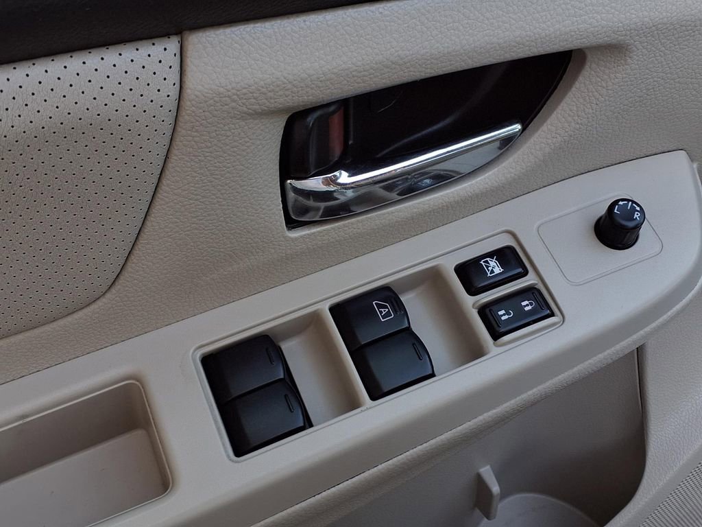 Used 2014 Subaru Crosstrek 2.0i Limited image 15