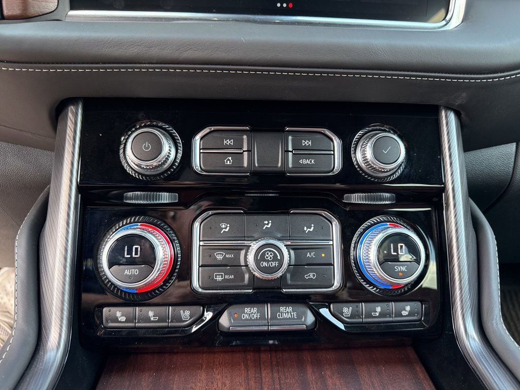 Used 2023 GMC Yukon Denali Ultimate AWD/4WD image 23