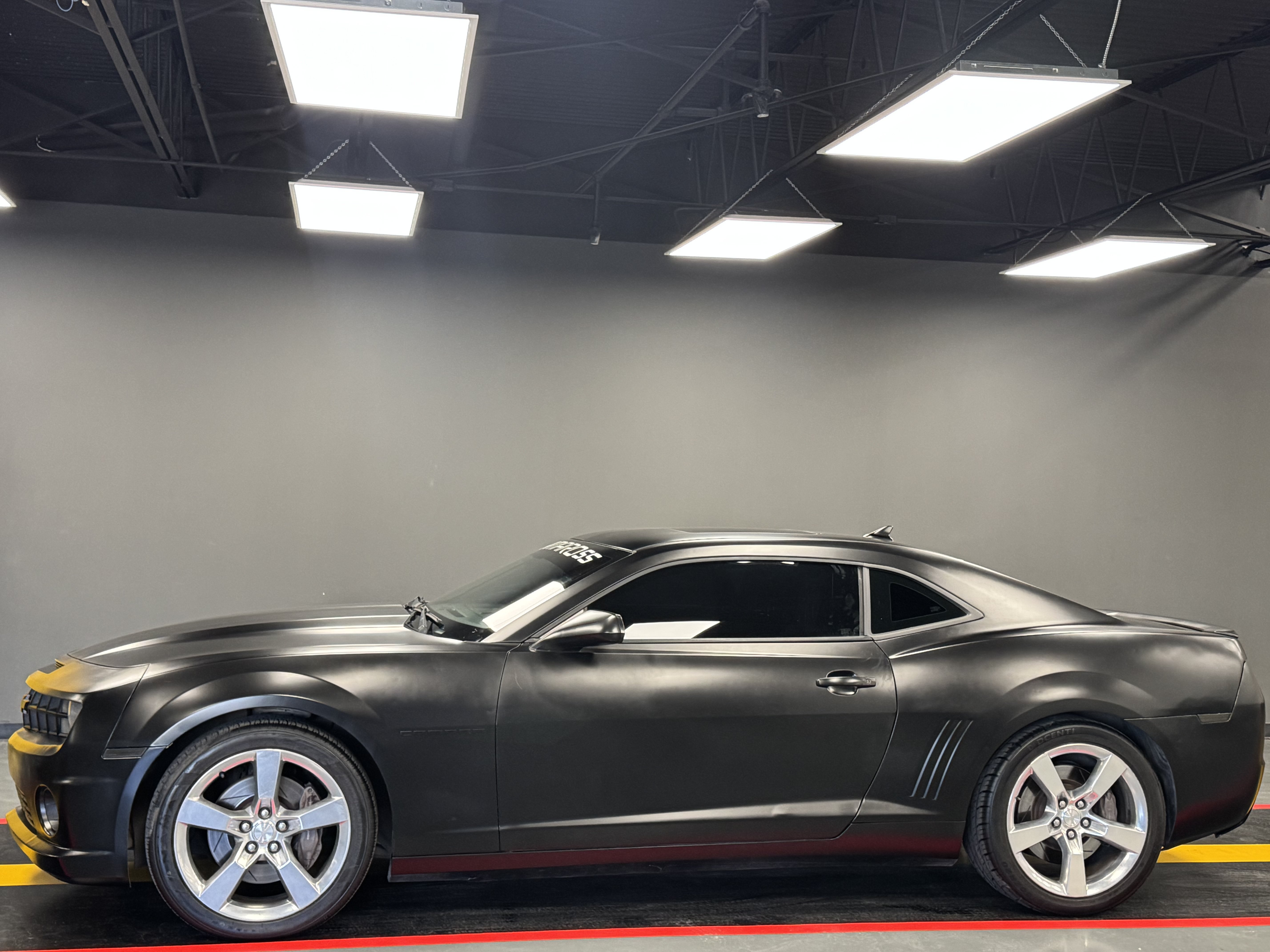 Used 2010 Chevrolet Camaro SS w/ RS Package RWD image 3