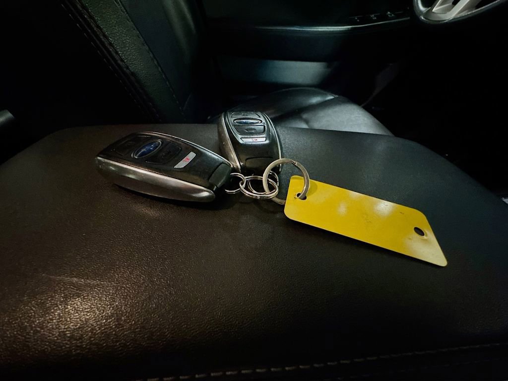 Used 2017 Subaru Outback 2.5i Limited image 41