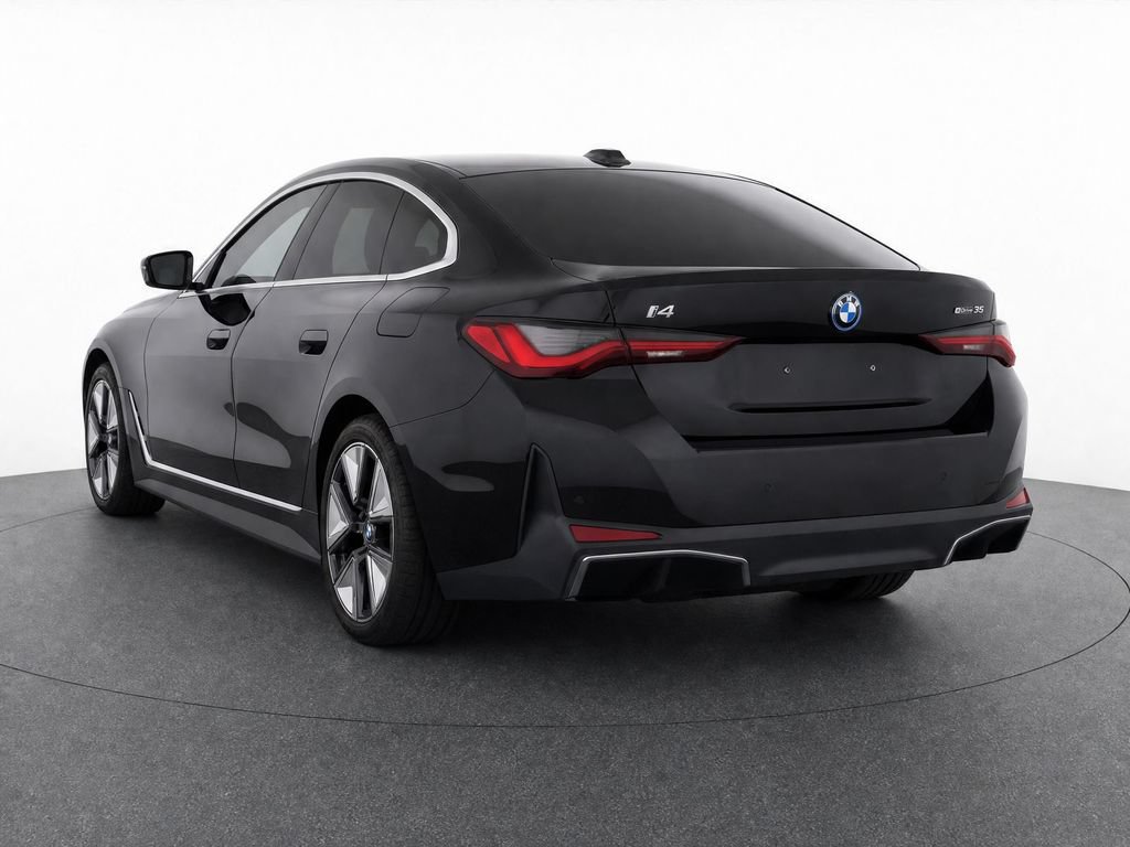 Used 2023 BMW i4 eDrive35 RWD image 32