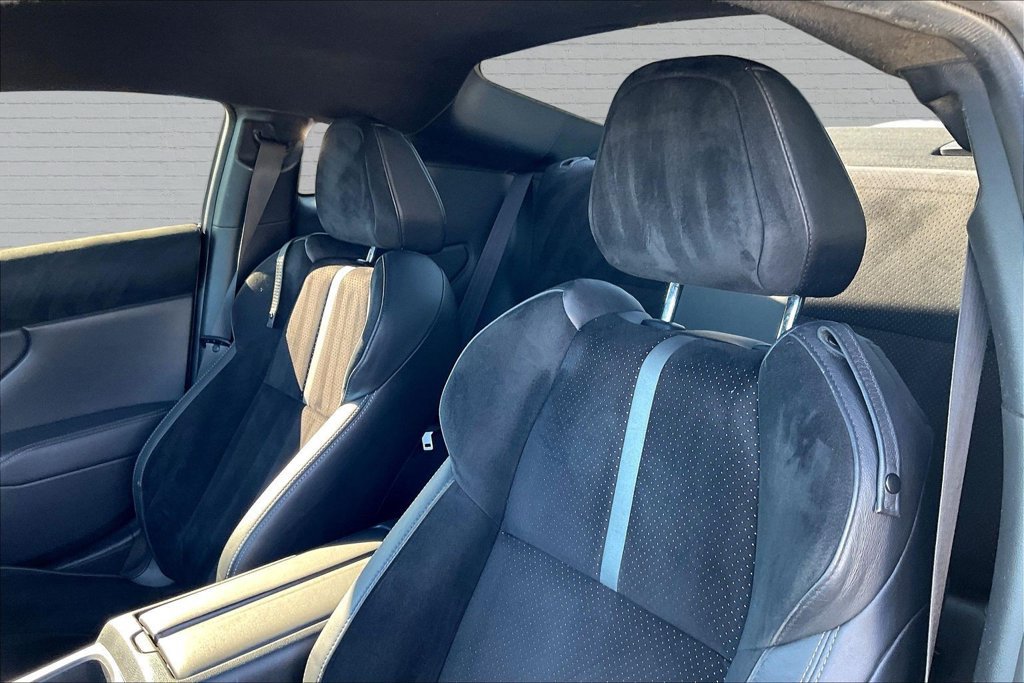 Used 2022 Toyota GR86 Premium w/ ALL Weather Mat Package (TMS) RWD image 17