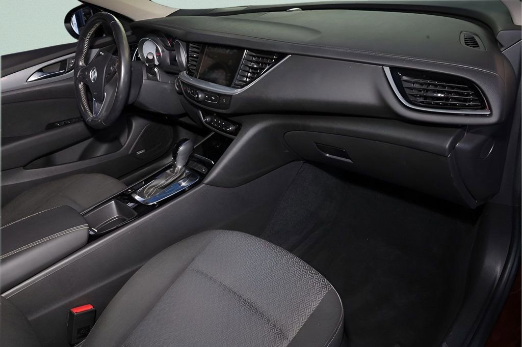 Used 2018 Buick Regal Preferred w/ Sights and Sounds Package AWD/4WD image 21