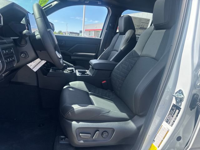 New 2026 Toyota 4Runner TRD Off-Road Premium AWD/4WD image 15