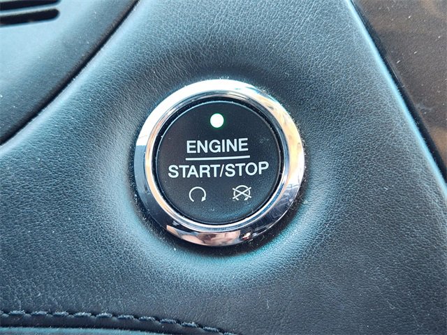 Used 2016 Ford Explorer Platinum image 15