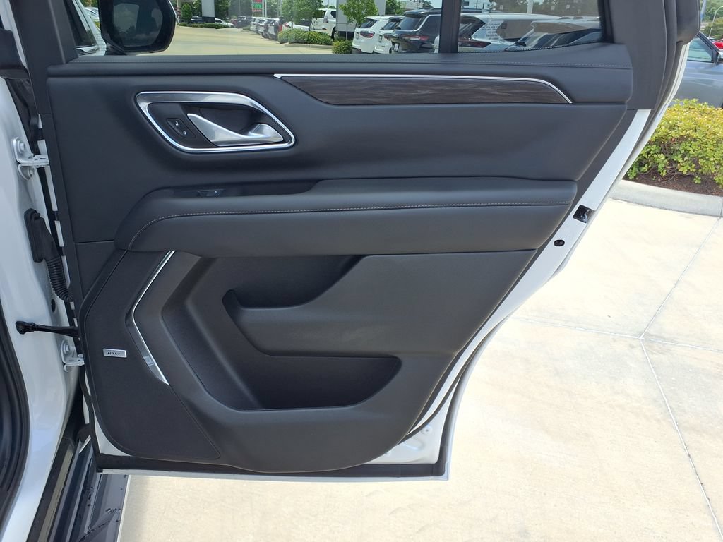 Used 2024 Chevrolet Tahoe LT AWD/4WD image 21