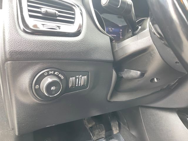 Used 2020 Jeep Compass Limited image 24