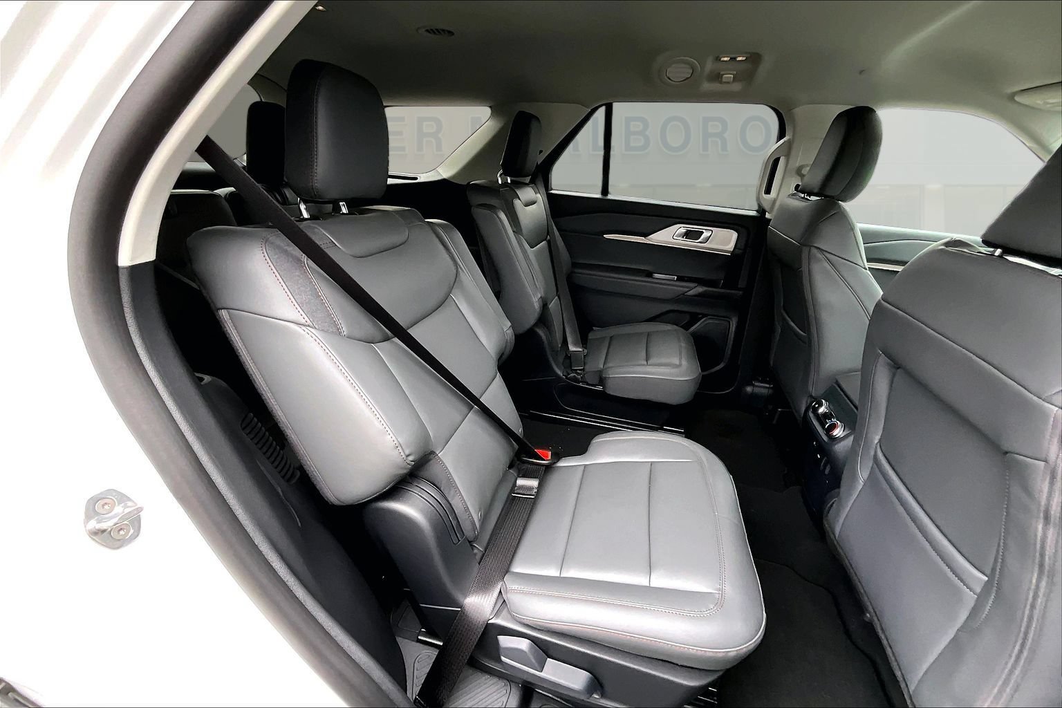 New 2026 Ford Explorer Active w/ Active Comfort Package AWD/4WD image 9