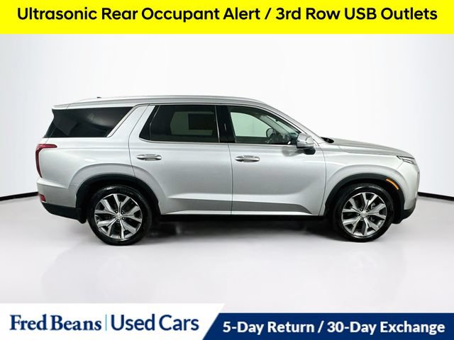Used 2022 Hyundai Palisade SEL w/ 8P Bench Seat Package AWD/4WD image 13