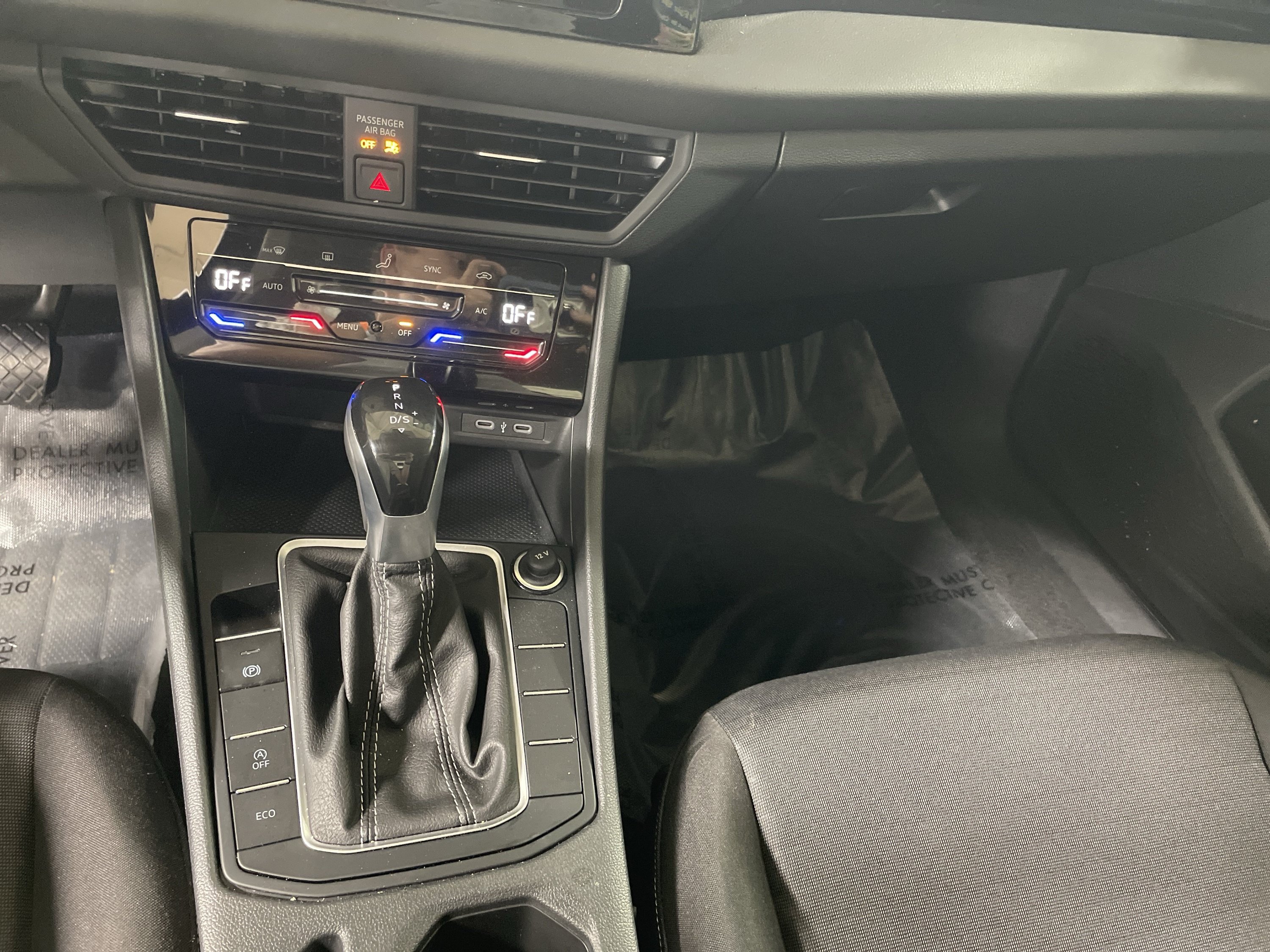 Used 2025 Volkswagen Jetta S FWD image 18