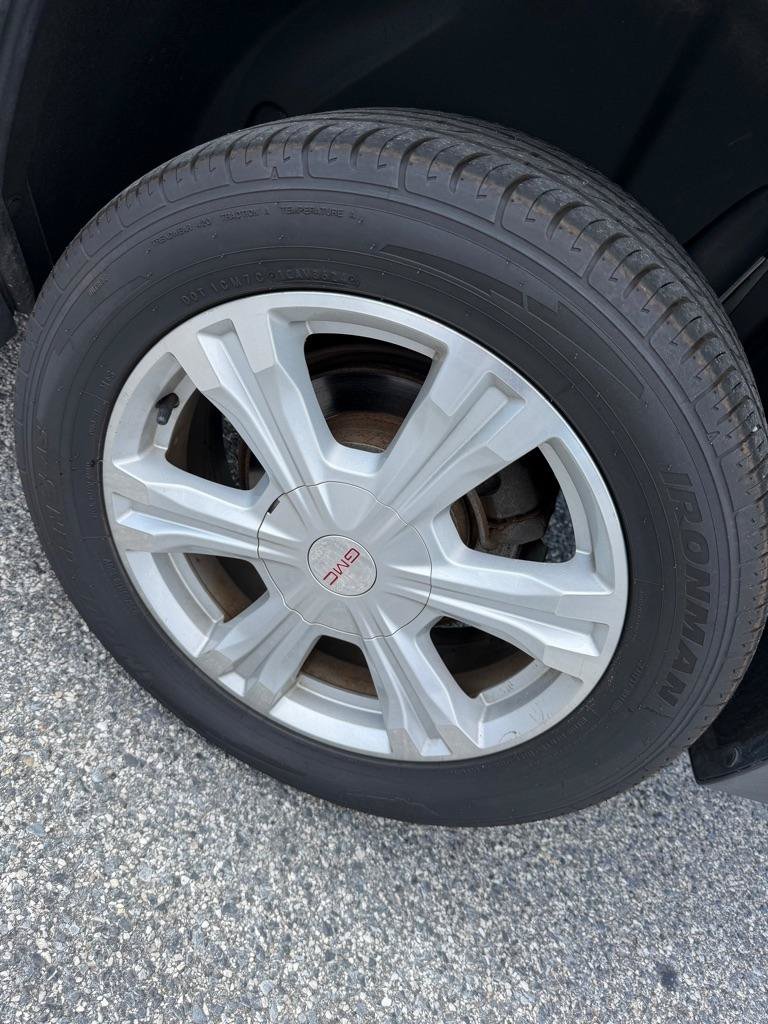 Used 2017 GMC Terrain SLT FWD image 25