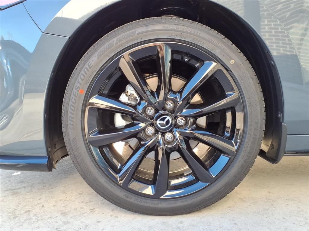 New 2026 MAZDA MAZDA3 Hatchback w/Premium Plus Pkg AWD/4WD image 9