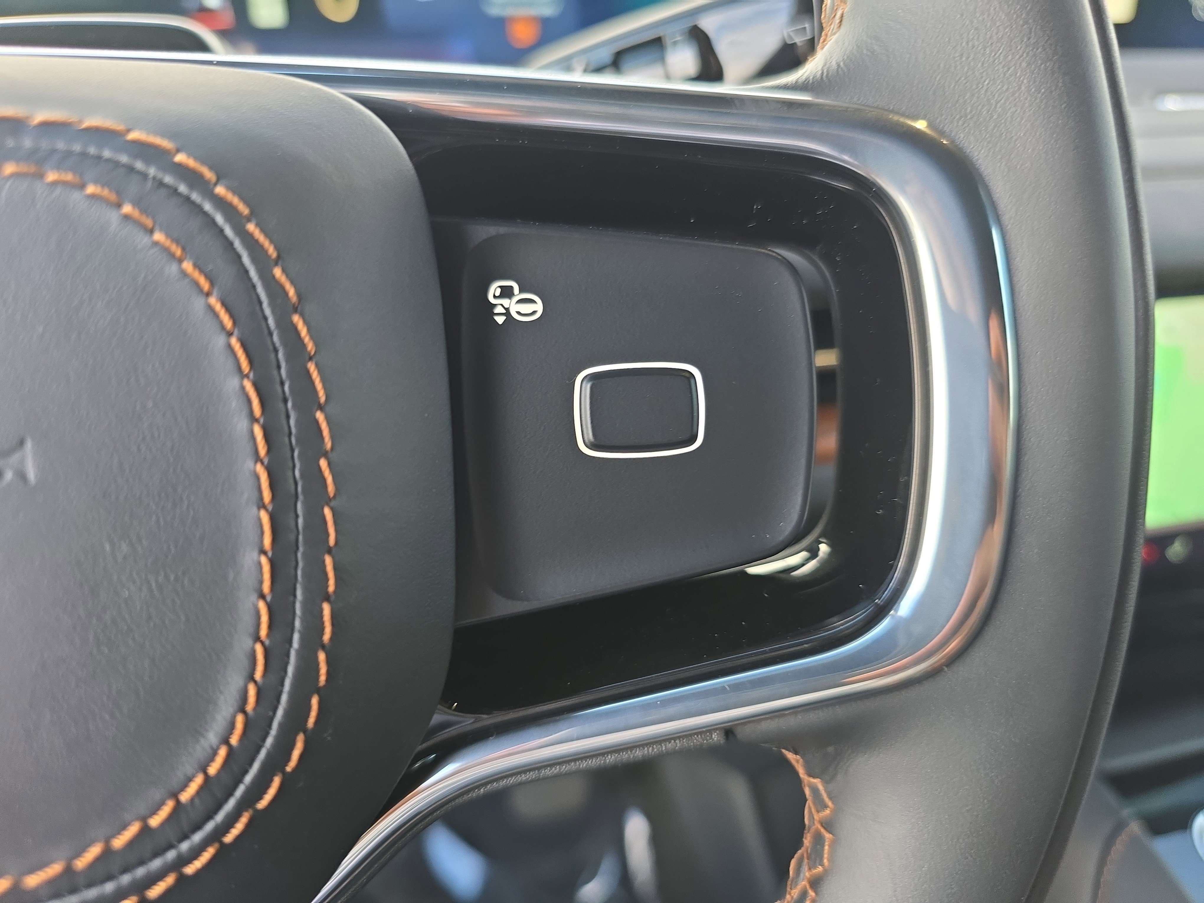 New 2025 Lincoln Navigator L Black Label image 18