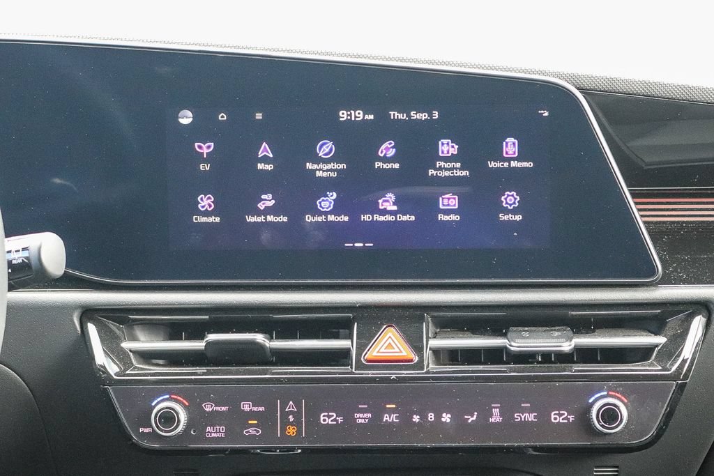 Certified 2023 Kia Niro Wind FWD image 13