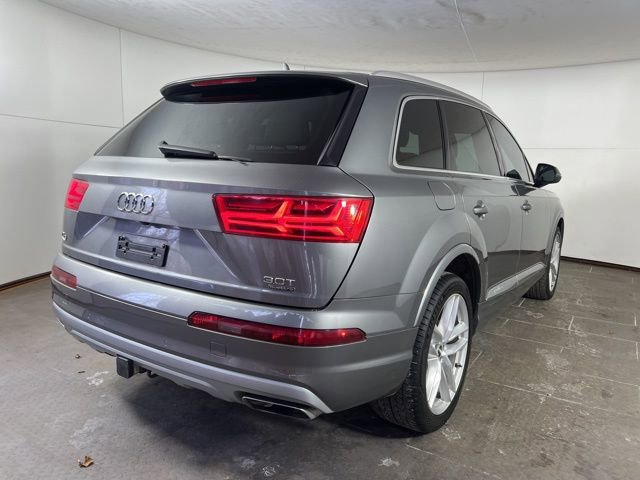 Used 2017 Audi Q7 3.0T Prestige image 7
