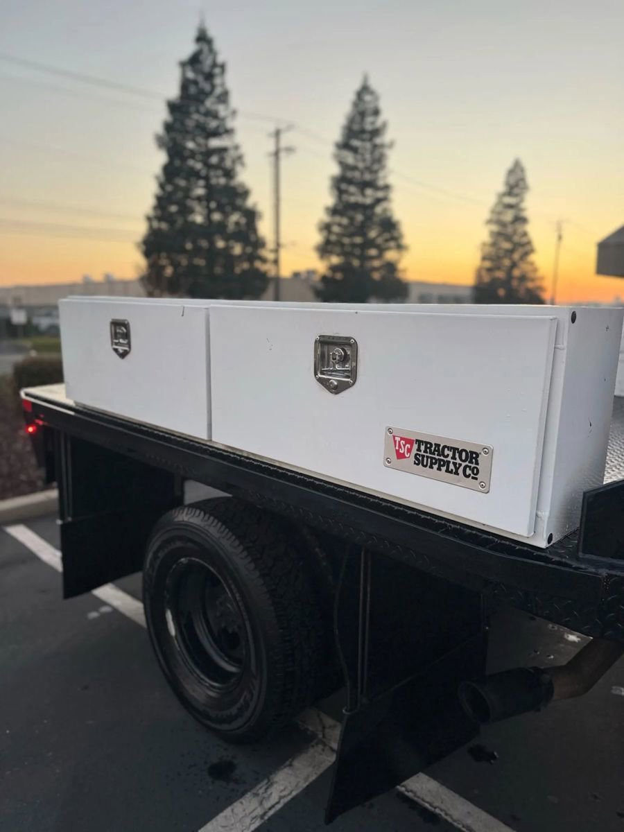 Used 1997 Ford F450 2WD Regular Cab Super Duty image 13