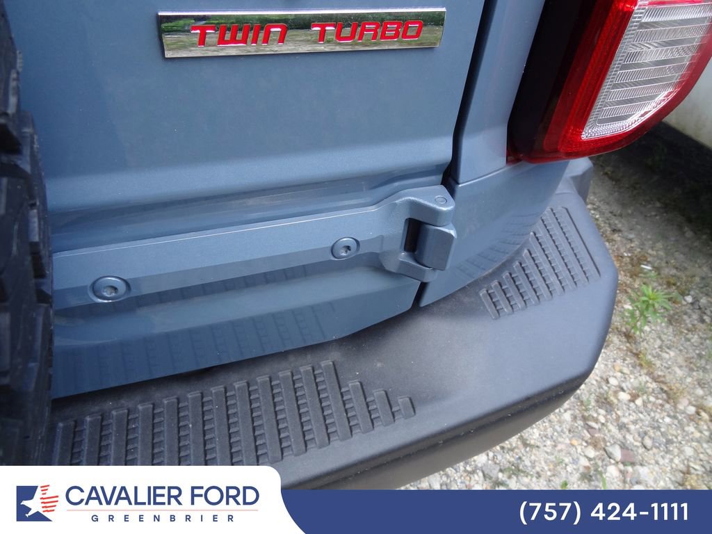 Used 2025 Ford Bronco Heritage Edition AWD/4WD image 7