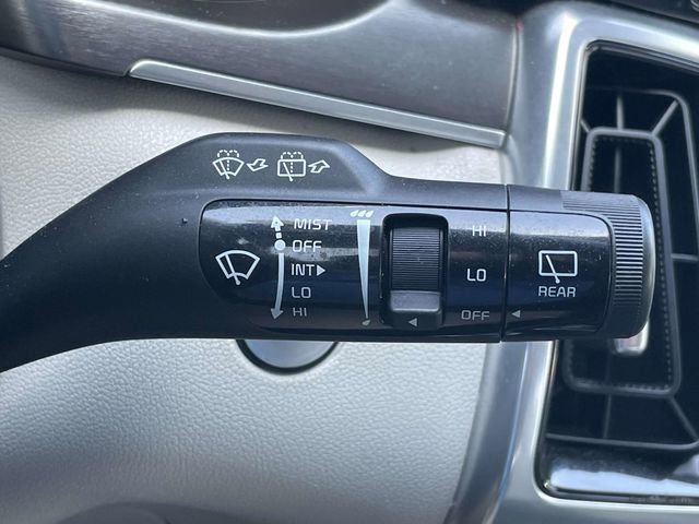 Certified 2022 Kia Sorento SX image 34