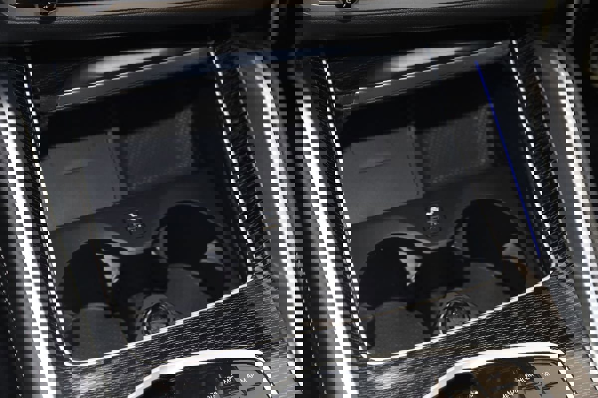 Used 2025 BMW X6 xDrive40i image 33