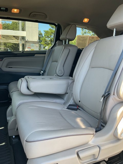 Used 2023 Honda Odyssey Elite image 20