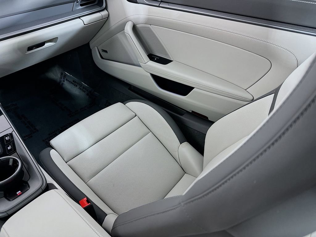 New 2025 Porsche 911 Carrera image 25