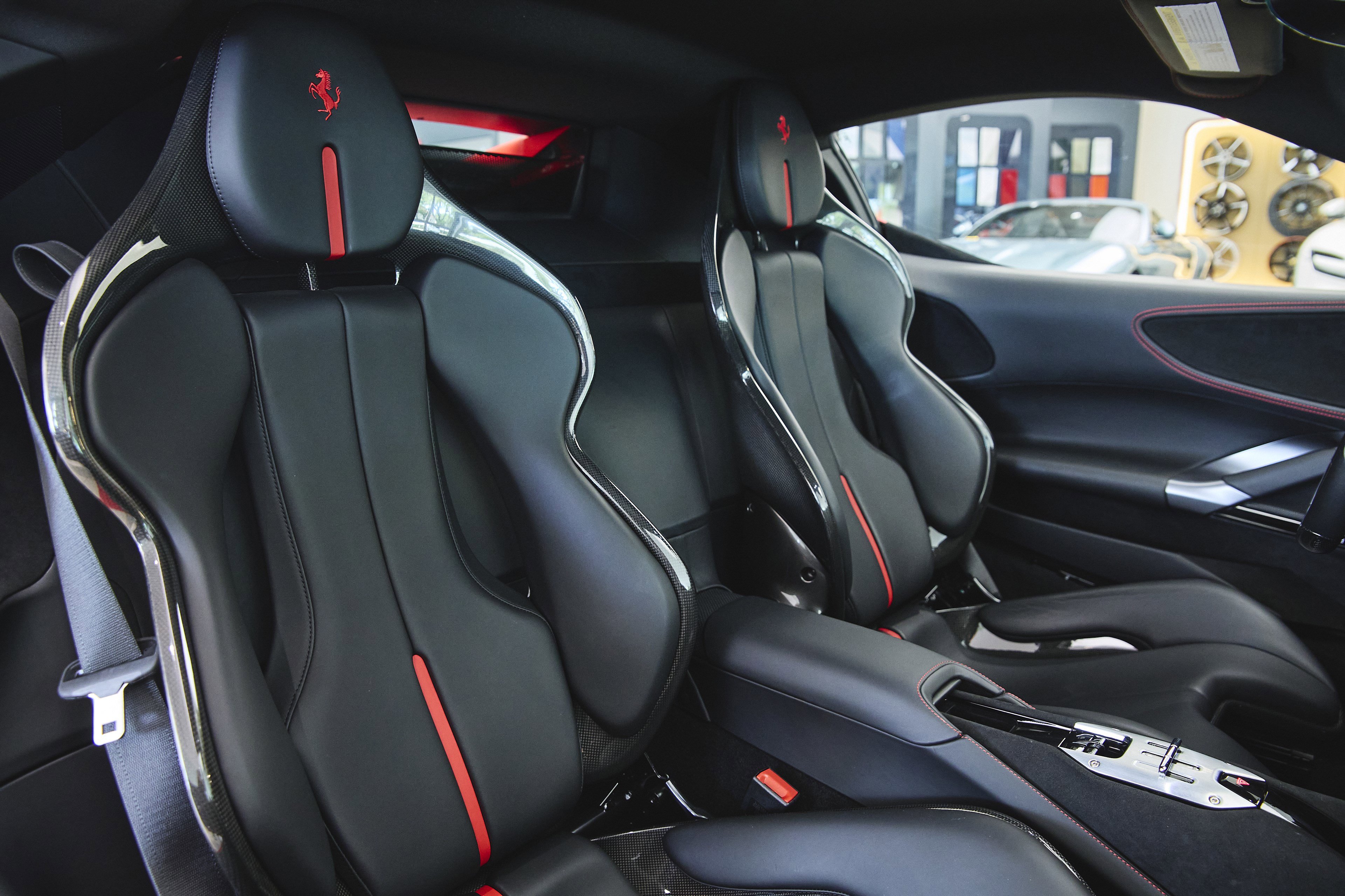 Used 2022 Ferrari SF90 Stradale image 34
