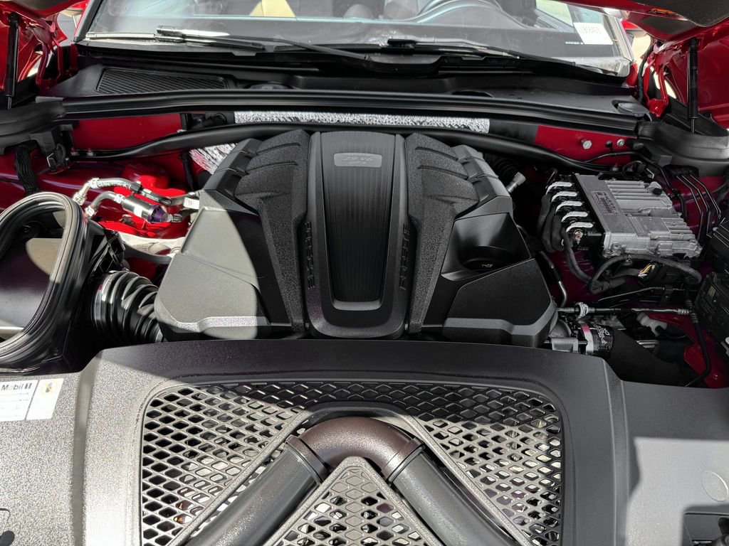 Used 2020 Porsche Macan GTS image 11