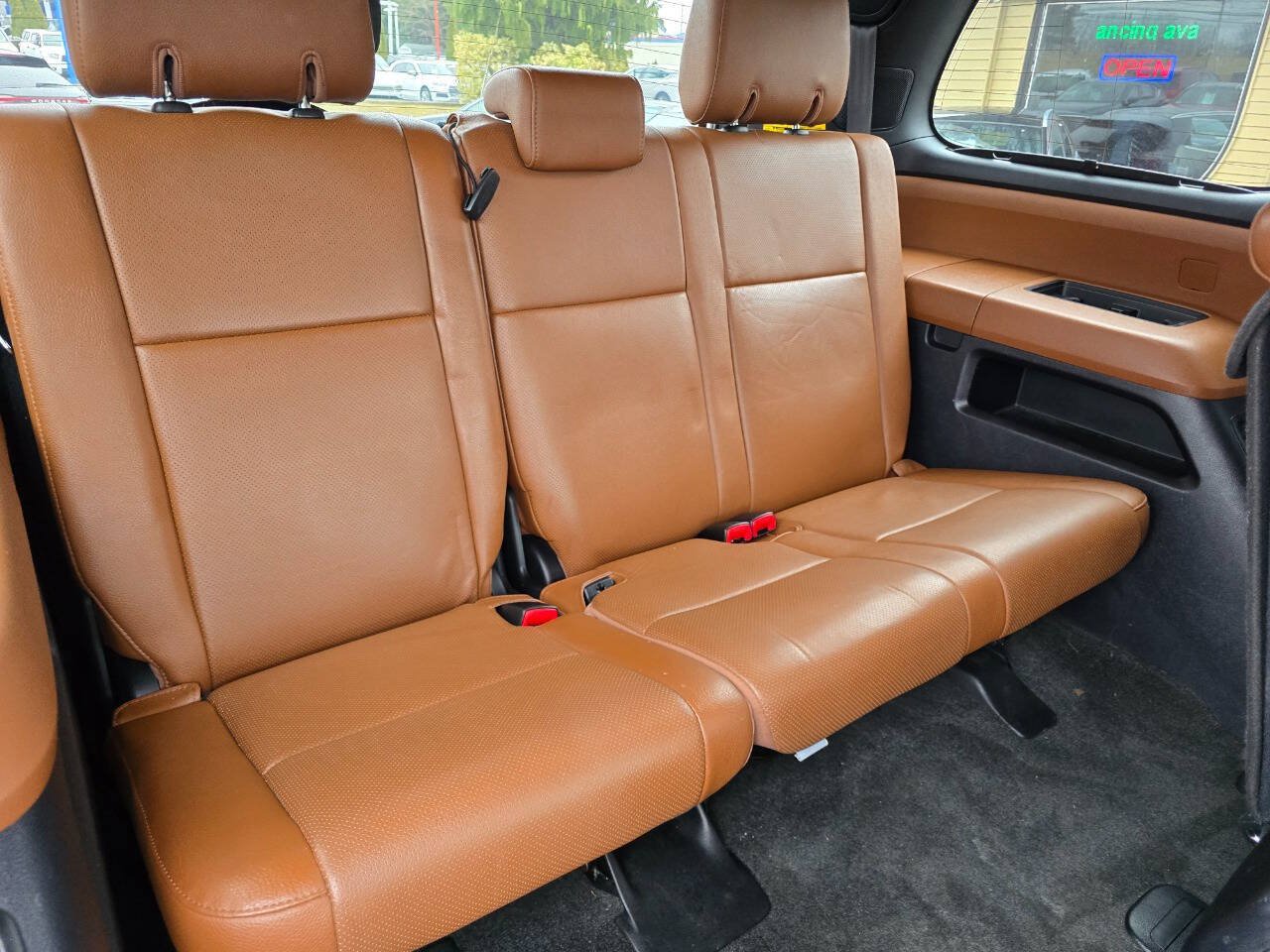Used 2013 Toyota Sequoia Platinum AWD/4WD image 35