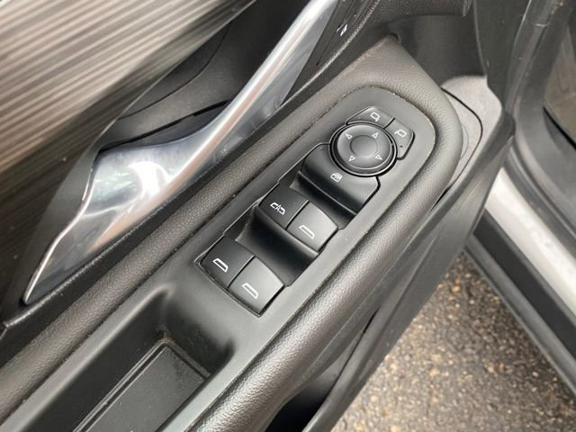 Certified 2023 GMC Terrain SLE w/ Driver Convenience Package image 18