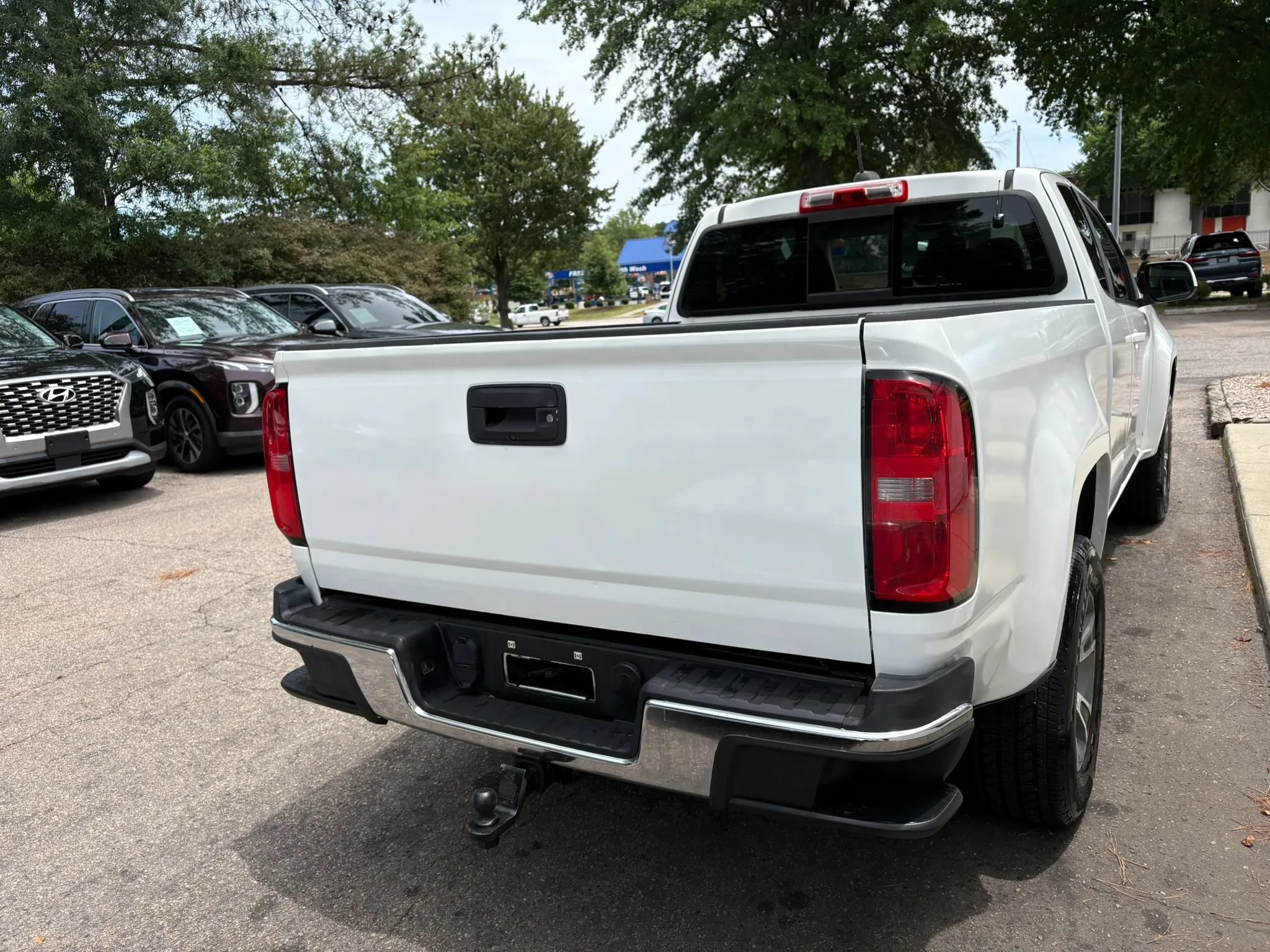 Used 2016 Chevrolet Colorado Z71 AWD/4WD image 6