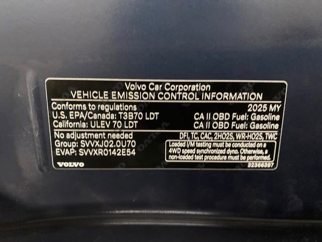 Used 2025 Volvo V60 B5 Cross Country Plus AWD/4WD image 96